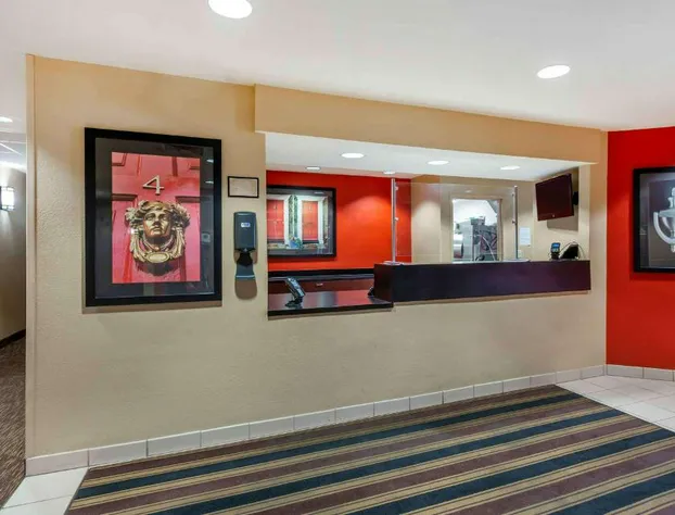 Extended Stay America Suites Cleveland Brooklyn hotel detail image 3