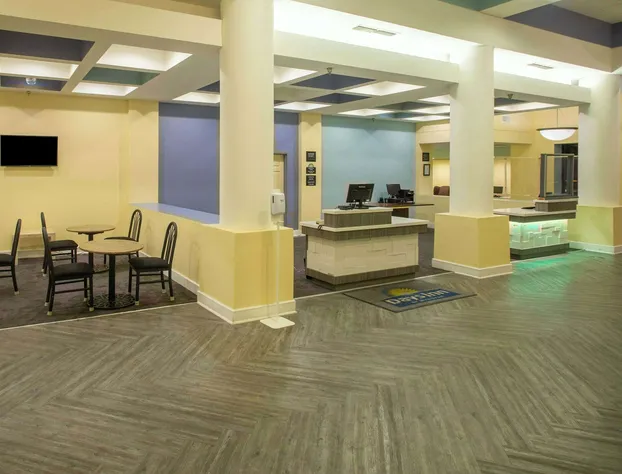 Days Inn by Wyndham Mobile I-65 hotel detail image 4