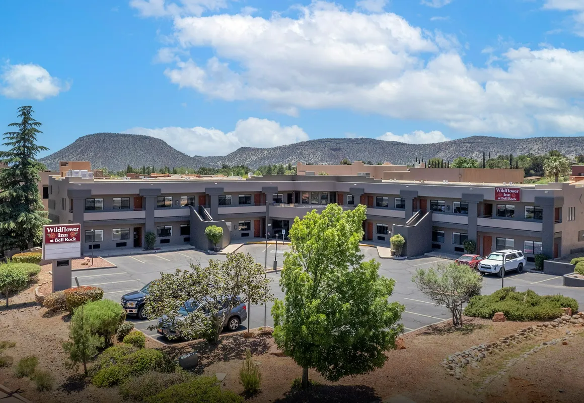 Wildflower Inn at Bell Rock hotel hero