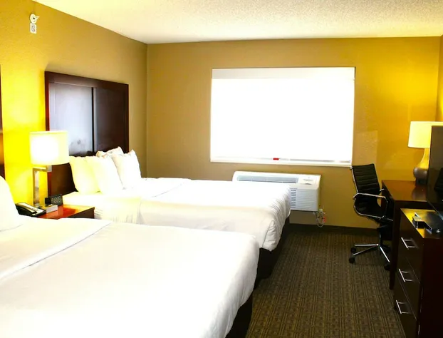 Comfort Suites Lakewood - Denver hotel detail image 3