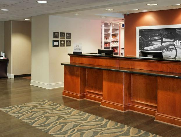 Hampton Inn & Suites Pittsburgh-Meadow Lands hotel detail image 2