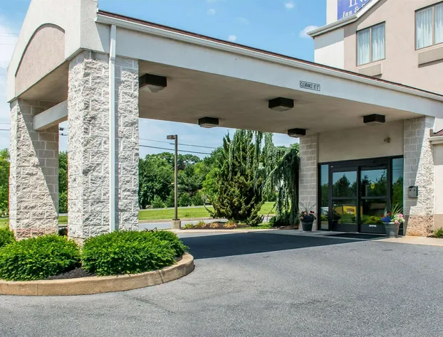 Sleep Inn & Suites of Lancaster County hotel detail image 2