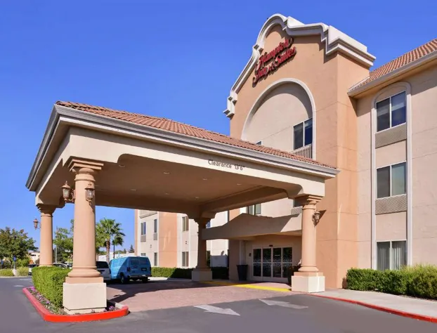 Hampton Inn & Suites Woodland-Sacramento Area hotel detail image 1