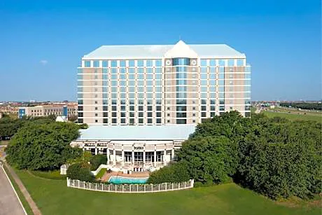 Renaissance Dallas North Hotel hotel hero