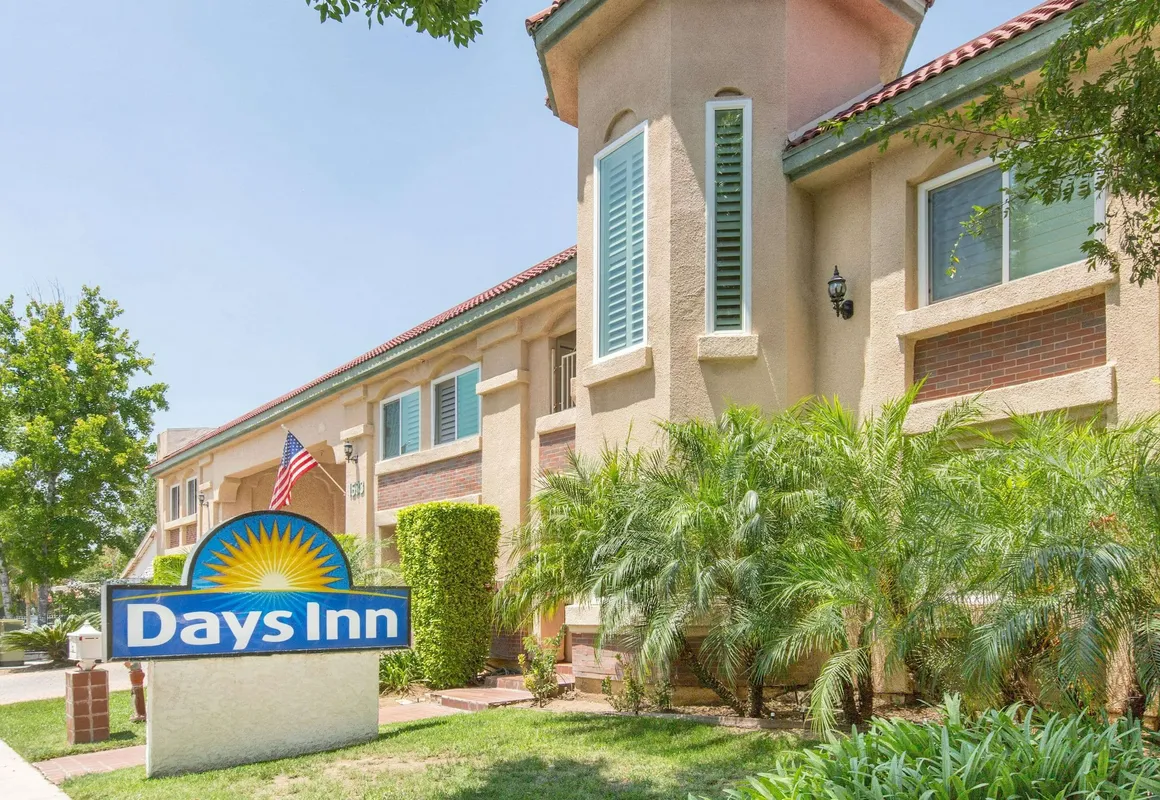 Days Inn by Wyndham Near City Of Hope hotel hero