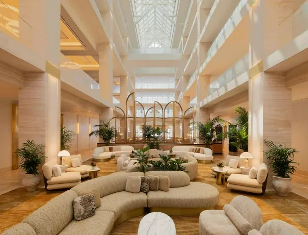 Regent Santa Monica Beach hotel detail image 2