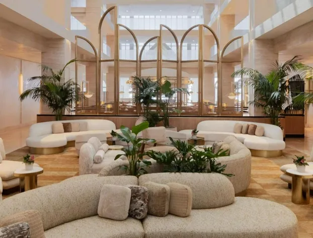 Regent Santa Monica Beach hotel detail image 3