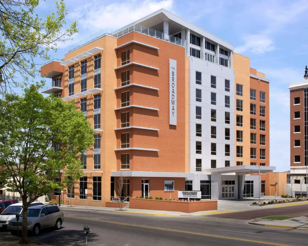 The Broadway Columbia - a DoubleTree by Hilton hotel hero