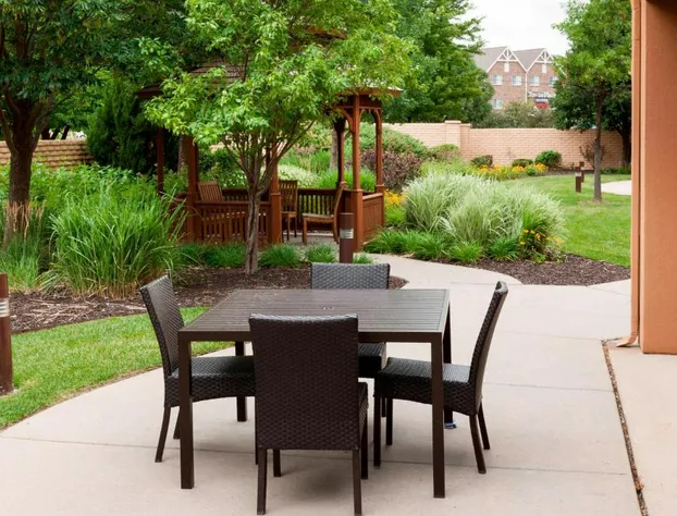 Courtyard by Marriott Wichita East hotel detail image 3