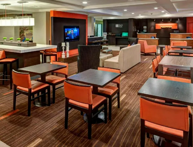 Courtyard by Marriott Wichita East hotel detail image 2