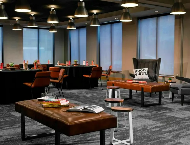 MOXY Phoenix Tempe/ASU Area hotel detail image 1