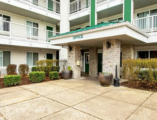 HomeTowne Studios Tacoma - Puyallup hotel detail image 2