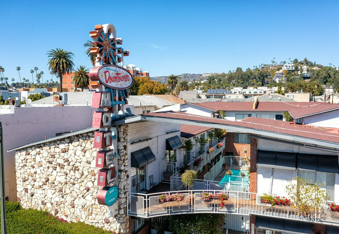 Hollywood Downtowner Inn hotel hero