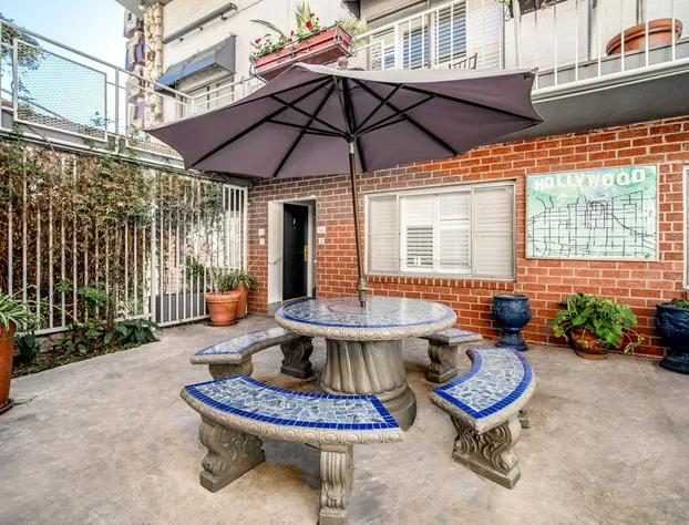 Hollywood Downtowner Inn hotel detail image 3