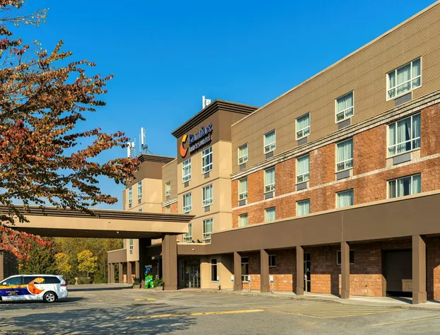 Comfort Inn Surrey Hotel hotel detail image 3