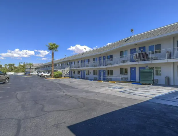 Motel 6 Las Vegas, NV - Boulder Highway hotel detail image 1