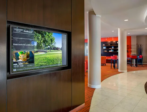 Courtyard by Marriott Paramus hotel detail image 2