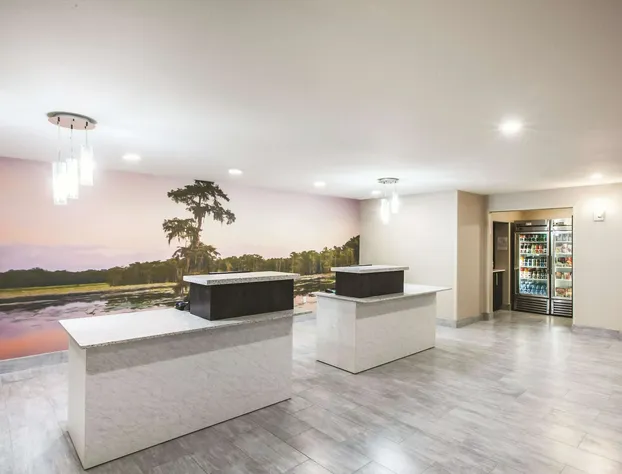 La Quinta Inn & Suites by Wyndham Walker - Denham Springs hotel detail image 2