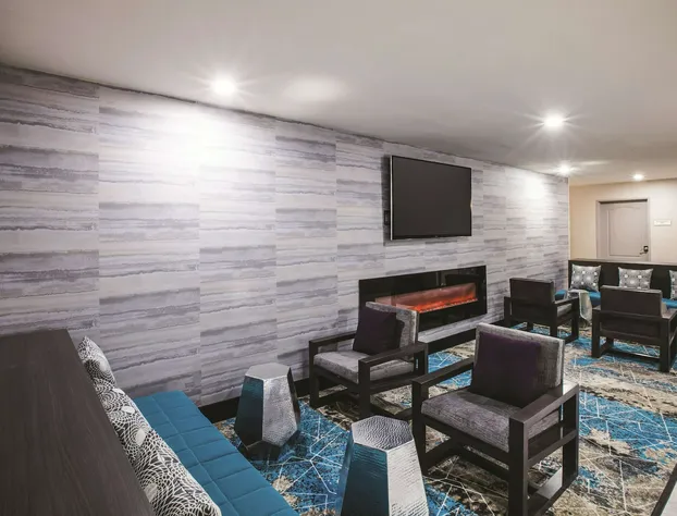 La Quinta Inn & Suites by Wyndham Walker - Denham Springs hotel detail image 4