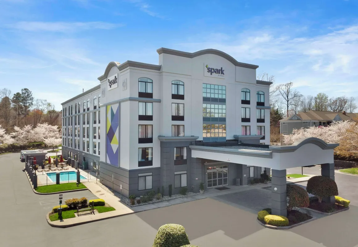 Spark by Hilton Greensboro hotel hero