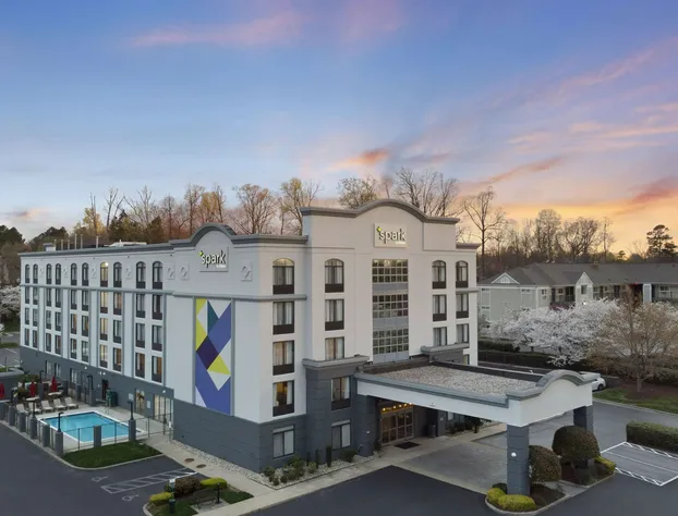 Spark by Hilton Greensboro hotel detail image 1