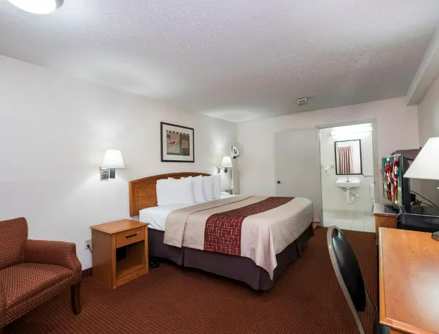 Red Roof Inn Columbus Northeast - Westerville hotel detail image 3