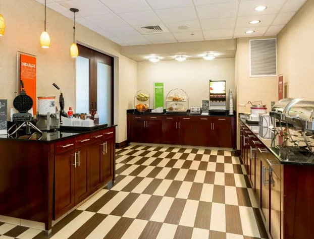 Hampton Inn Santa Barbara/Goleta hotel detail image 3