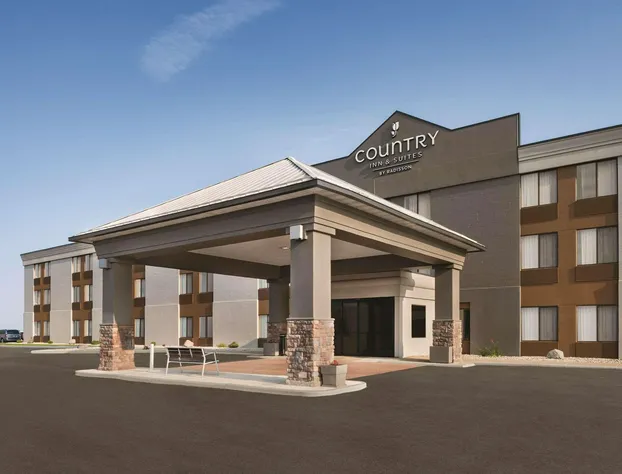 Country Inn & Suites by Radisson, Mt. Pleasant-Racine West, WI hotel detail image 1