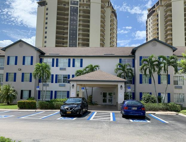 InTown Suites Extended Stay Fort Myers hotel detail image 1
