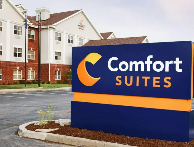 Comfort Suites Milwaukee Airport hotel detail image 1