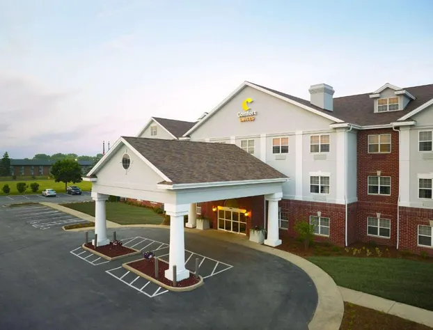 Comfort Suites Milwaukee Airport hotel detail image 1