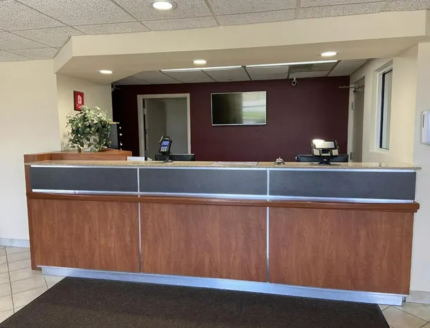 Red Roof Inn Sandusky - Milan hotel detail image 3