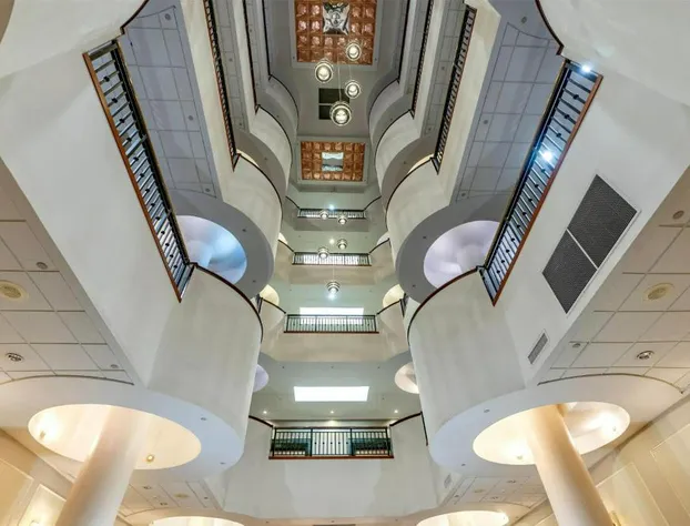 Wyndham Garden Hotel Baronne Plaza hotel detail image 4