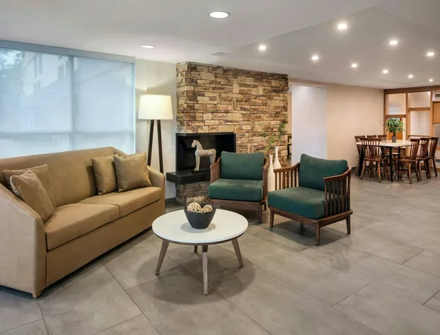 Fairfield Inn By Marriott Amesbury hotel detail image 1