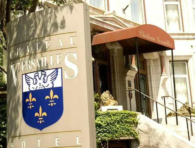 Chateau Versailles hotel detail image 2