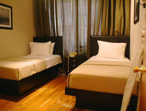 Off Soho Suites Hotel hotel detail image 3