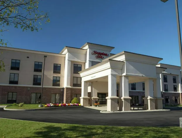Hampton Inn Bennington hotel detail image 1