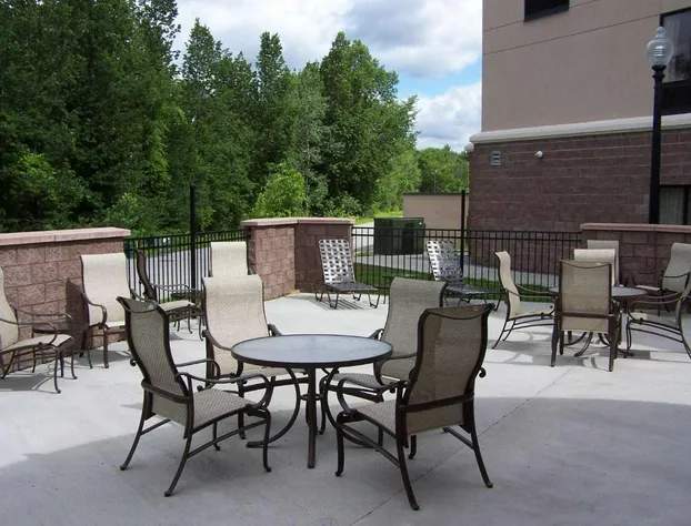 Hampton Inn Bennington hotel detail image 4