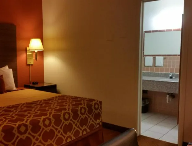 American Inn of Liberal hotel detail image 3