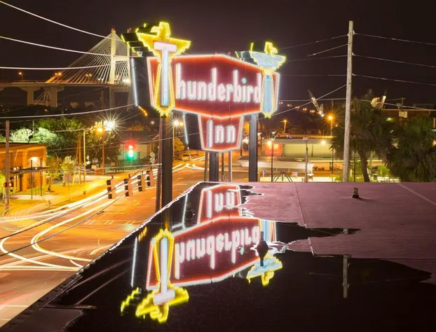 Thunderbird Inn hotel detail image 1