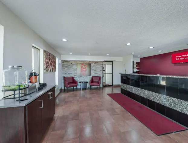 Red Roof Inn & Suites Denton hotel detail image 2