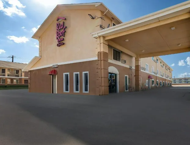 Red Roof Inn & Suites Denton hotel detail image 1