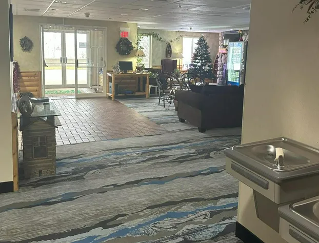 Hometown Inn hotel detail image 4