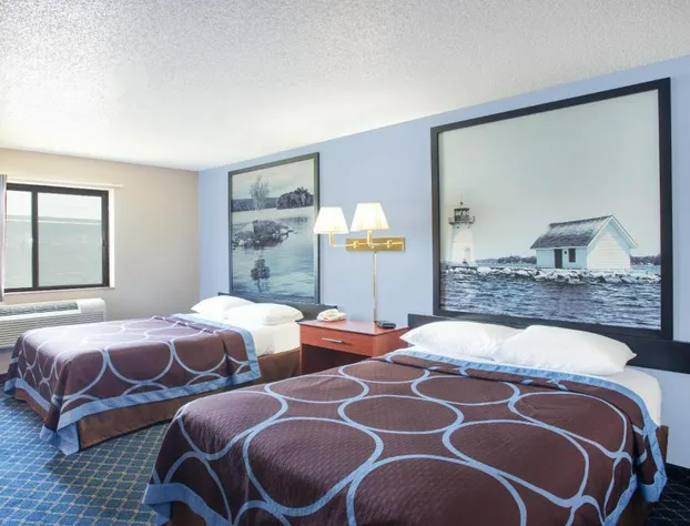 Super 8 by Wyndham Massena NY hotel detail image 3