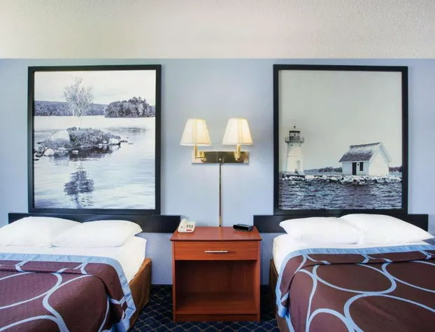 Super 8 by Wyndham Massena NY hotel detail image 4