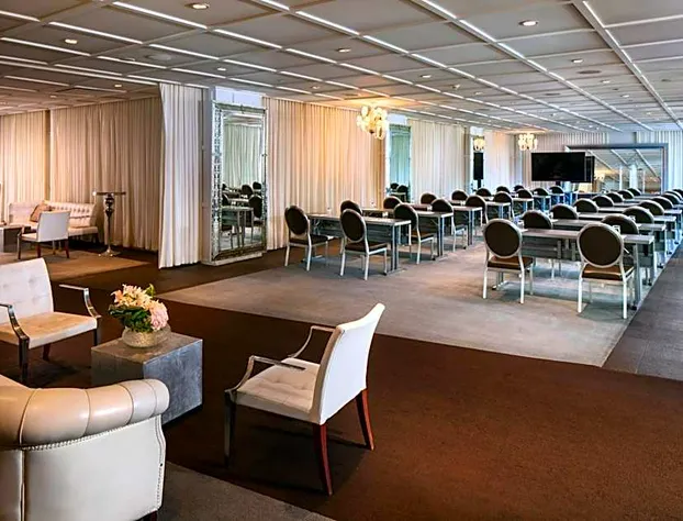 SLS Hotel, a Luxury Collection Hotel, Beverly Hills hotel detail image 4