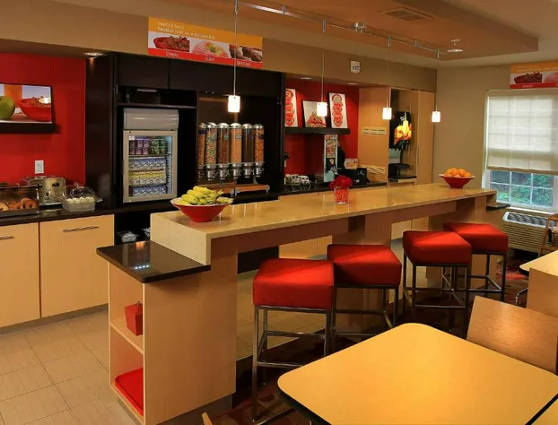 Towneplace Suites by Marriott East Lansing hotel detail image 4