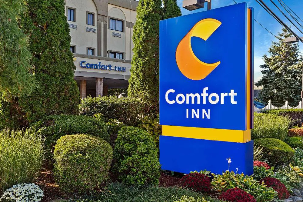 Comfort Inn Syosset - Long Island hotel hero