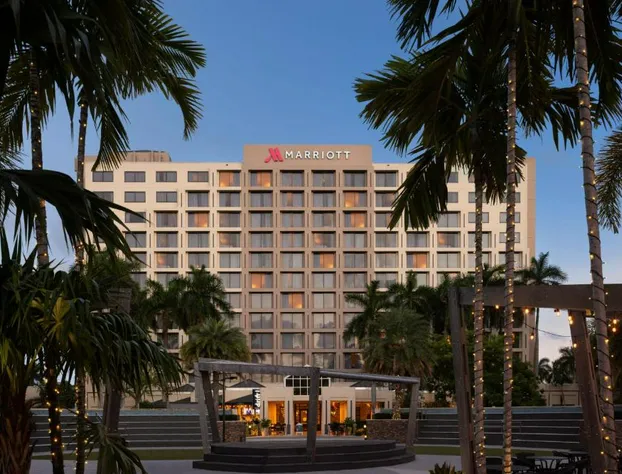 Boca Raton Marriott at Boca Center hotel detail image 1