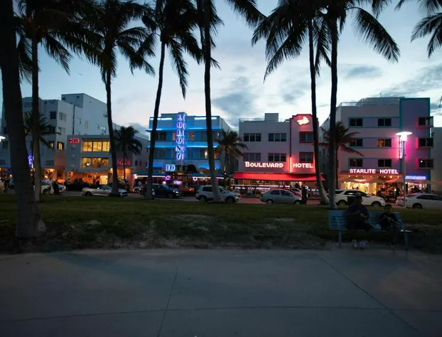 Pestana South Beach Art Deco Miami hotel detail image 1